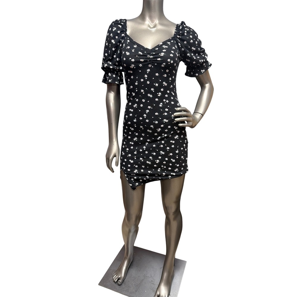 Black Floral Ribbed Knit Puff Sleeve Mini Dress Sweetheart Neckline Bodycon 0260